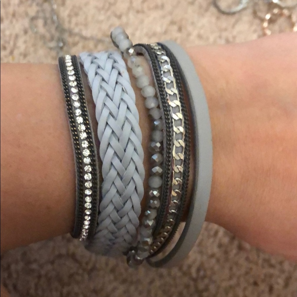 Torrid wrap bracelet size 1/2